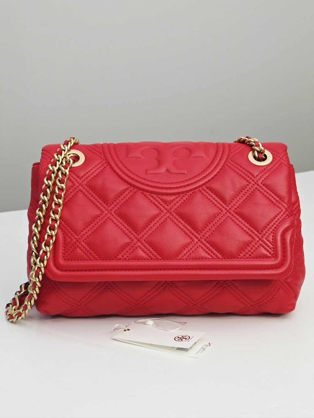 LIKE NEW TORY BURCH FLEMING SOFT CONVERTIBLE SHOULDER BAG - BRILLIANT RED - Picture 2 of 11
